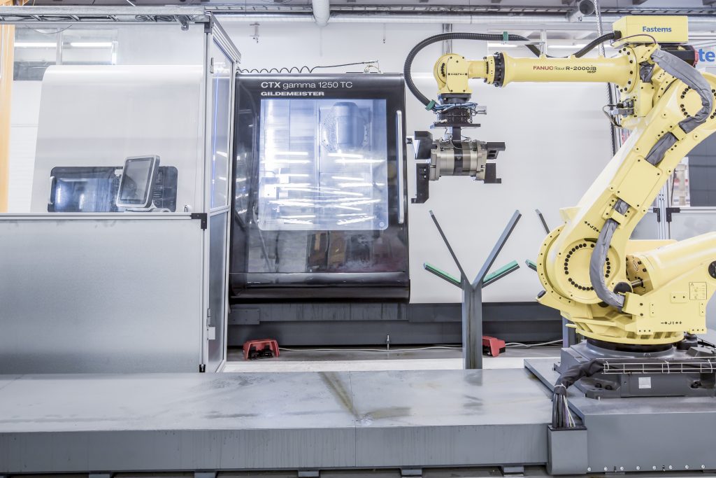 Fastems Flexible CNC Automation for  turning machine tools